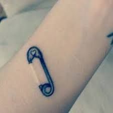 Safety Pin Tattoo, Scar Cover Up, Tattoos To Cover Scars, Scar Tattoo, Anchor Tattoos, Awesome Tattoo, Cover Up Tattoo, Cover Up Tattoos, Piercing Tattoo