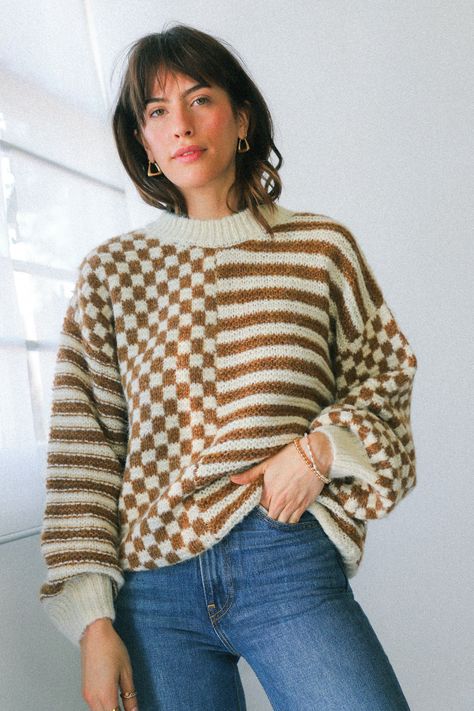 Brown Mixed Checker Sweater - L Checker Sweater, Checkered Outfit, Sweaters Outfit, Checkered Sweater, Knit Sweater Outfit, Geometric Sweater, Striped Knitted Sweater, Colorwork Knitting, Unique Sweaters