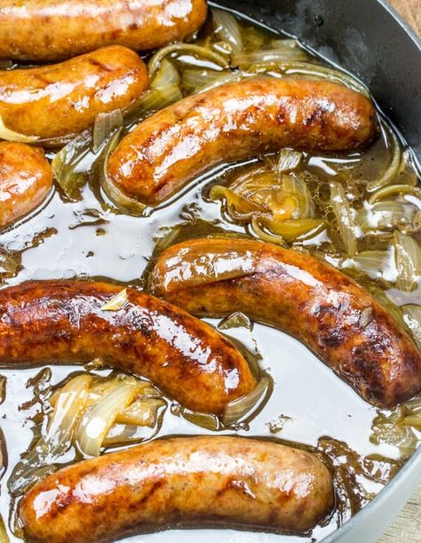 Beer Brats Beer Bratwurst Recipes, Brats In Beer, Brat Recipes, Midwest Recipes, Beer Brats Recipe, Brat Sausage, Beer Bratwurst, How To Cook Brats, Grilled Brats