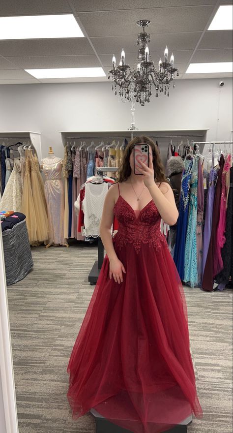 Grad Dresses Plus Size, Red Grad Dresses, Red Grad Dress, Dark Dress, Dresses Plus Size, Grad Dresses, Plus Size Dresses, Sleeveless Formal Dress, Formal Dresses Long