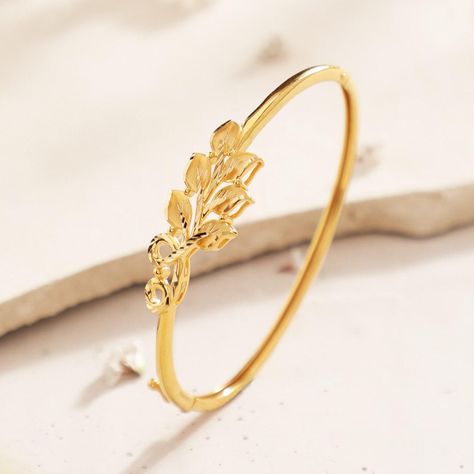 Fancy Gold Bracelet Design, Bangles Jewelry Designs Gold Simple, Bracelet For Girls Gold, Girls Bracelet Designs Gold, Bracelet Patterns Gold For Women, Khmer Jewelry, Bangles Jewelry Designs Gold, Gold Necklace Set With Price, Bracelets Gold Simple For Women