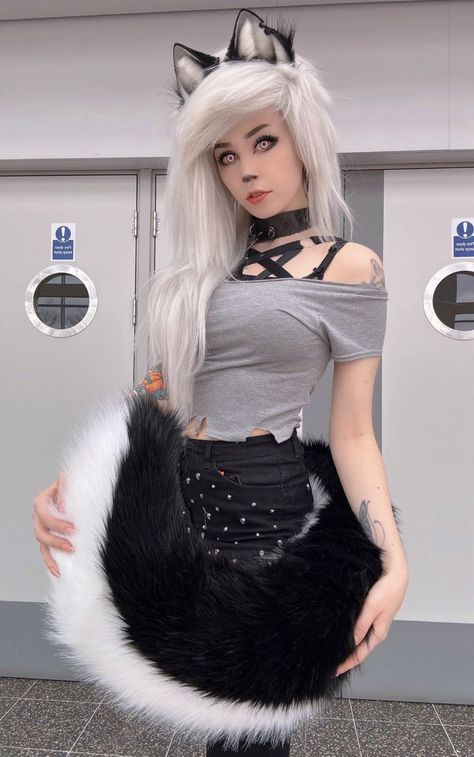 Loona Cosplay, Loona Hellhound, Human Cloning, Luna Cosplay, Wolf Cosplay, Catwoman Cosplay, Ahri League, Mulder Scully, Wolf Stuff