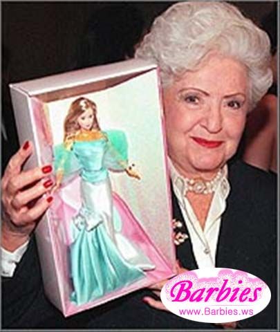 Barbie's inventor, Ruth Handler. Ruth Handler, Regard Animal, Im A Barbie Girl, Barbie Style, Barbie Vintage, Bank Of America, Barbie I, Vintage Barbie Dolls, Barbie Friends