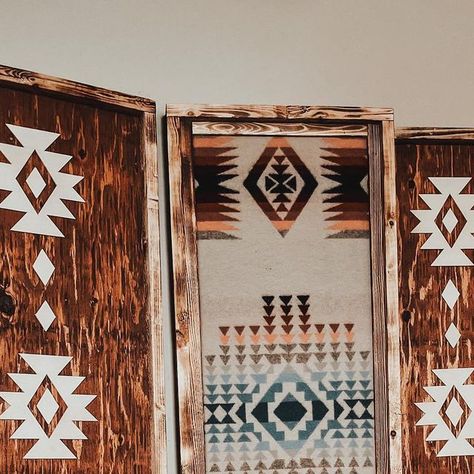 Brass Bunkhouse on Instagram: "This custom set was too good⚡️ >>> You can grab one for yourself on the website! Happy Friday! ::: :: : #thisishowiwestern #westernhome #westernstyle #southweststyle #ranchhome #bohowestern #boho #aztec #shopsmall #handmade #brassbunkhouse" Brass Bunkhouse, Western House, Western Homes, Bunk House, Southwest Style, Ranch House, House Stuff, Happy Friday, Western Fashion