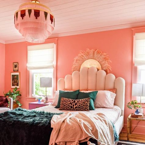 Dishy Coral SW 6598 - Red Paint Color - Sherwin-Williams Maximalist Headboard, Coral Walls Bedroom, Pink Maximalist Bedroom, Coral Pink Bedroom, Modern Home Decor Bedroom, Coral Bedroom, Velvet Bedroom, Red Paint Colors, Room Refresh