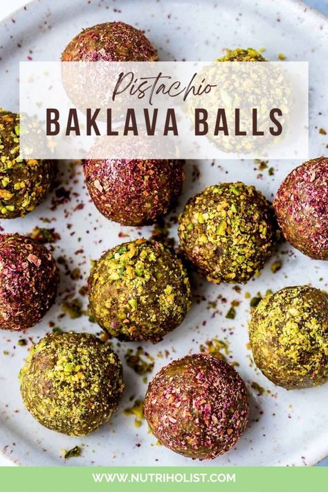 These Pistachio Baklava Balls are made with wholesome ingredients like pistachios, rolled oats, and raw honey, and are packed with flavor and nutrition. They’re also gluten-free, dairy-free, and refined sugar-free and can be made in less than 15 minutes! Diwali Sweets Recipe, Pistachio Baklava, Baklava Recipe, Diwali Sweets, Yummy Healthy Snacks, Homemade Sweets, Low Carb Vegan, Indian Dessert Recipes, Indian Desserts