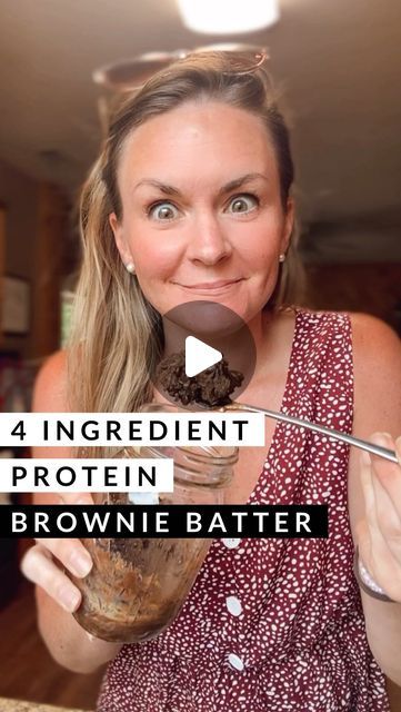 Tara Laney | Chocolate for Weightloss on Instagram: "4 INGREDIENT PROTEIN BROWNIE BATTER👇🏼 

If you’re a busy mama who loves cookie dough or cleaning up the brownie batter but don’t have the time to make them and really want to lose those 10 pounds, you gotta SAVE this recipe!

So quick and easy to make, just 4 simple ingredients, but more protein and healthy ingredients so you can feel good about cleaning up this brownie batter 🤤

📍Here’s how I made mine:
- 1/2 scoop chocolate protein powder
- 1/8 cup maple syrup
- 1/4 cup creamy peanut butter
- Mini chocolate chips to taste

Combine all ingredients in a small bowl or jar and mix well. Enjoy!

This is a smaller portion size but the perfect little treat when you’re craving something sweet but also wanting to lose those 10 pounds. You c Brownie Batter Healthy, High Protein Brownie Batter, Brownie Batter Overnight Oats Healthy, Brownie Batter Oats, Protein Powder Brownie Batter, Protein Brownies, Brownie Batter, Chocolate Protein Powder, Chocolate Protein