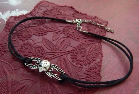 Dark Academia Skull, Dark Fairy Core, Cottage Goth, Skull Choker, Cottage Core Jewelry, Rocker Jewelry, Silver Celtic Jewelry, Gold Pendants For Men, Black Cross Necklace