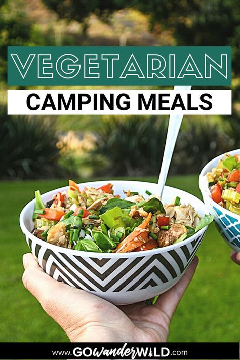 Make Ahead Camping Food Vegetarian, One Pot Vegetarian Camping Meals, Vegetarian Recipes For Camping, Mediterranean Camping Food, Camping Food Vegetarian, Healthy Camping Lunch Ideas, Veggie Camping Meals, Meatless Camping Meals, Camping Meals For One Person