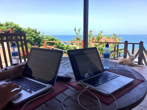 How to Make Money and Travel The World As A Copywriter Couple Working Together Laptop, Couple Working Together, Working On Vacation, Dream Workplace, Working Couple, Money And Travel, Work Setup, Beautiful Place In The World, Wfh Job