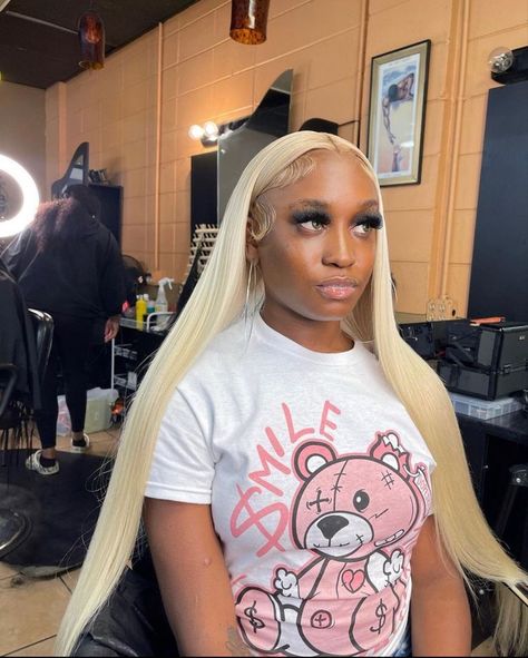 613 Middle Part Frontal, 613 Buss Down Middle Part, 613 Middle Part, Blonde Wig Install, Blonde Wig Black Women, Hairstyles For Thinning Hair, Curl Hairstyles, Wig Installs, Frontal Wig Hairstyles