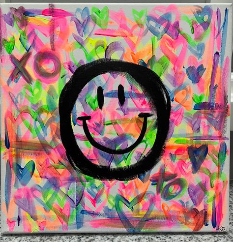 Smiley Face Artwork, Smiley Painting, Smiley Face Painting, Room Canvas Painting, Craft Fair Booth Display, Happy Emotions, Face Artwork, Paintings Canvas, Craft Fairs Booth