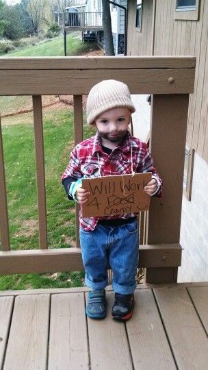 Easy Hobo Halloween Costume Toddler Boy Costumes, Old Halloween Costumes, Boy Halloween, Diy Halloween Costumes For Kids, Kids Costumes Boys, Homemade Halloween Costumes, Diy Kostüm, Halloween Express, Diy Halloween Costumes Easy