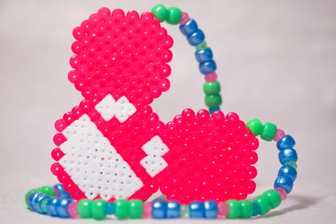 Deadmau5 Perler Plur Necklace by ~surfin-roxy196 on deviantART Deadmau5 Perler, Pony Bead Necklace, Kandi Necklace, Diy Kandi Bracelets, Perler Creations, Diy Kandi, Melty Bead Patterns, Pixel Beads, Beads Patterns