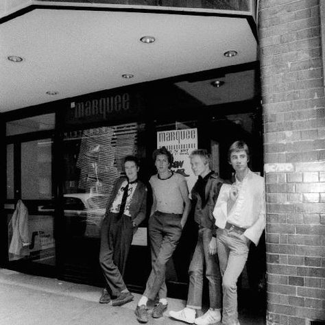 Glen Matlock, Ray Stevenson, 70s Punk, Johnny Rotten, Punks Not Dead, Sid Vicious, Live Picture, Punk Scene, Punk Rock Bands