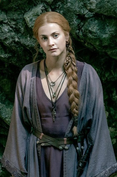 Stefanie Martini, The Last Kingdom Series, The Younger Sister, Last Kingdom, Kingdom Woman, The Last Kingdom, Haikyuu Karasuno, Main Character, Film Serie