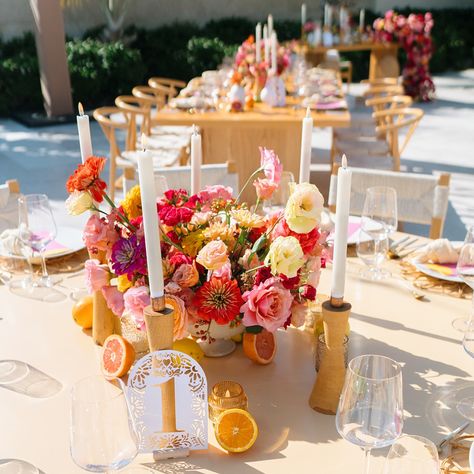 Stephanie and Kevin’s wonderful wedding at @nobuloscabos has been featured in @stylemepretty! Set against the dramatic Pacific Ocean and Nobu’s minimalist architecture, the occasion was a true sight to behold. Bold, bright colors and enchanting artisanal details served to capture the essence of this magical Mexican destination! To see more of this amazing celebration, click the link in our bio! Bride: @stephilaoo Florals: @ariaverafloral Rentals: @yayarentals Photo: @mcw_photocinema Video... True Sight, Hacienda Wedding, Minimalist Architecture, Pacific Ocean, Wedding Theme, Style Me Pretty, Bright Colors, Essence, Architecture