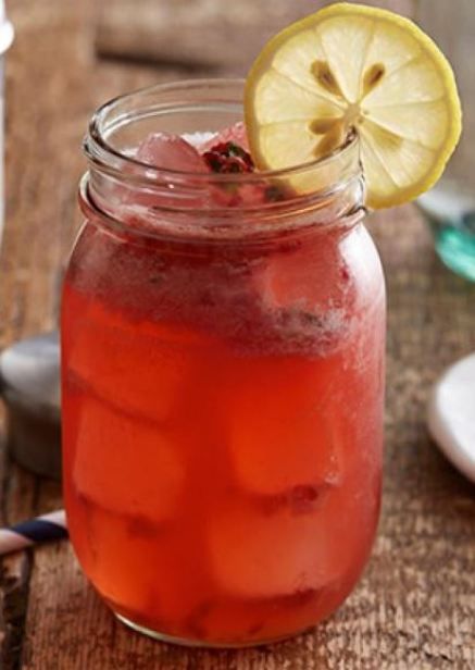 Best Super Bowl Party Drinks That Aren’t Beer    #superbowl #springparty #superbowlparty Red Mixed Drinks, Super Bowl Drinks Alcoholic, Super Bowl Party Drinks, Bohemian Party Ideas, Vodka Sangria, Super Bowl Drinks, Sweet Tea Cocktail, Easy Drinks To Make, Grapefruit Bitters