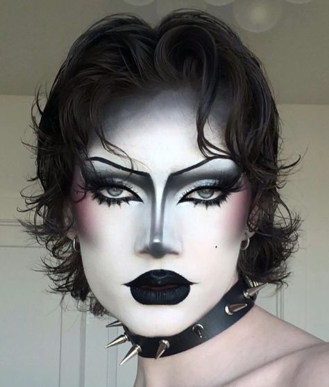 Drag King Makeup, Halloween Makeup Ideas For Women, Maquillage Goth, Funky Makeup, Drag Make-up, Punk Makeup, Face Art Makeup, Graphic Makeup, Drag Makeup