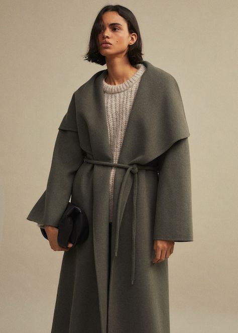 Oversize wool coat - Woman | Mango India Aw24 Fashion Trends, Wool Coat Outfit, Long Brown Coat, Oversized Wool Coat, Purple Coat, Parka Women, Wool Coat Women, Long Coat Women, Long Coats