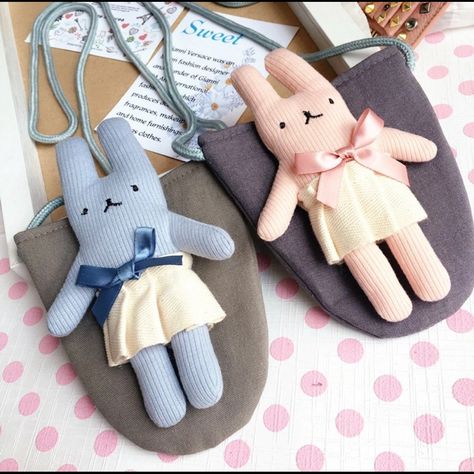 Great For Easter Two Colors Available (Blue Or Pink) Toddler Purse, Buena Park, Blue Or Pink, Pink Rabbit, Handmade Purses, Rabbit Cartoon, Goods And Service Tax, St Kitts And Nevis, Steel Ring