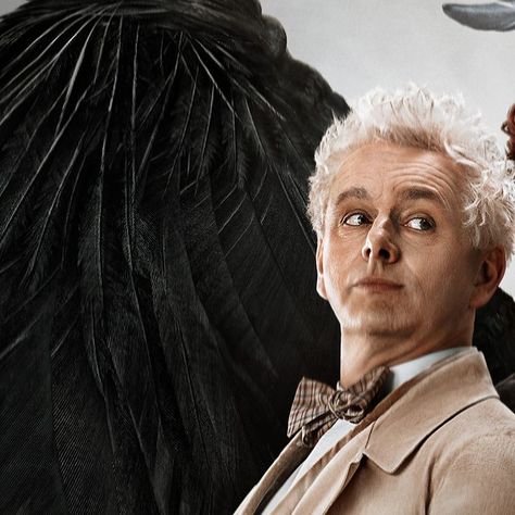 Pls give me credits if u use <3 Crowley Aziraphale good omens 2 michael sheen david tennant iconos pfp foto de perfil s2 Aziraphale Good Omens, Good Omens 2, Angel Pfp, Crowley Aziraphale, David Michael, Good Omens Book, Ineffable Husbands, Terry Pratchett, Good Omens