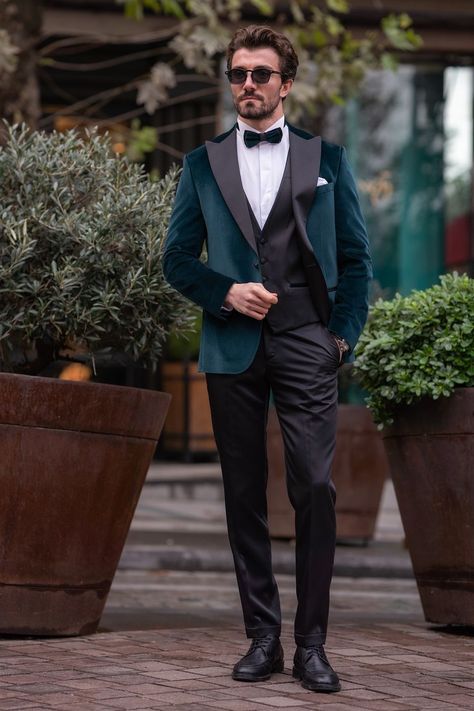 Vest And Trousers, Emerald Velvet, Suit Styles, Double Breasted Tuxedo, Wedding Dresses Men Indian, Suit Stores, Slim Fit Suit Men, Slim Fit Tuxedo, Wedding Dress Men