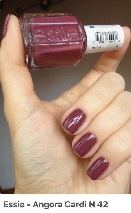 Perfect for fall! Essie Nail Polish, Essie Nail, Nail Polish Designs, Nail Arts, Nail Polish Colors, Winter Nails, Manicure And Pedicure, How To Do Nails, Nail Art Design