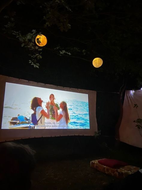 Watching Mamma Mia Aesthetic, Mamma Mia Outdoor Party, Asthetic Movie Night, Mamma Mia Movie Aesthetic, Mamma Mia Birthday Party Aesthetic, Mamma Mia Aesthetic Birthday, Mamma Mia Activities, Mamma Mia Party Activities, Mama Mia Movie Night