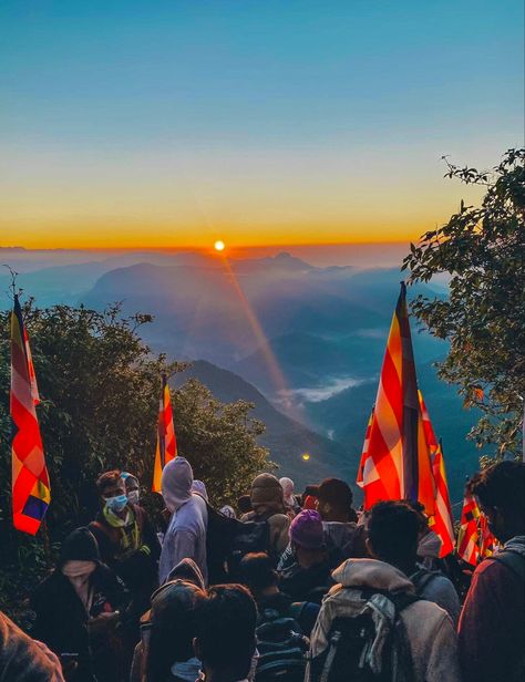 Sri Lanka, traveling, sunrise, morning, adams peak, hiking Adams Peak Sri Lanka, Adam's Peak Sri Lanka, Adams Peak, Adam's Peak, Sri Lanka Beach, World Famous, Where To Go, Sri Lanka, Beautiful Photo