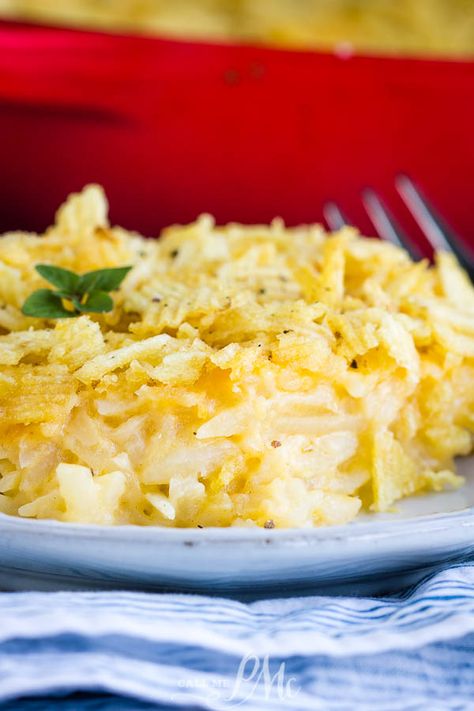 Hashbrown Potato Casserole No Cream Soup, this particular recipe is also known as Funeral Potatoes. It's creamy, rich, and super easy to put together. #casserole #hashbrown #potatoes #funeralpotatoes #cheese #recipe #easy #holidays #potluckrecipe #potluck Casserole Hashbrown, Hashbrown Potato Casserole, Cheese Hashbrown Potatoes, Hashbrown Potatoes, Cheese Hashbrown Casserole, Hash Brown Potato Casserole, Baked Corn, Creamed Potatoes, Potatoe Casserole Recipes