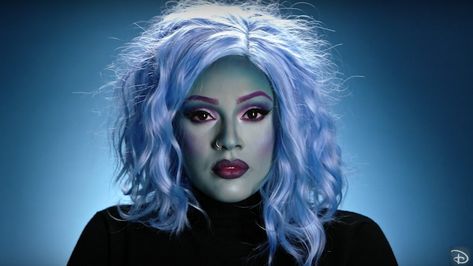 This Madame Leota makeup tutorial  from Disney and makeup artist Kay-lani is spellbinding. Madam Leota, Disney Boo, Haunted Mansion Costume, Haunted Mansion Decor, Makeup Content, Boo Bash, Haunted Mansion Halloween, Madame Leota, Popular Makeup