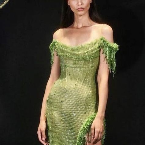 Designer Silk Green Dresses, Green Runway Dress, Green Runway Fashion, Hamda Al Fahim, Debut Gowns, Award Show Dresses, Green Silk Dresses, Runway Fashion Couture, High Fashion Dresses