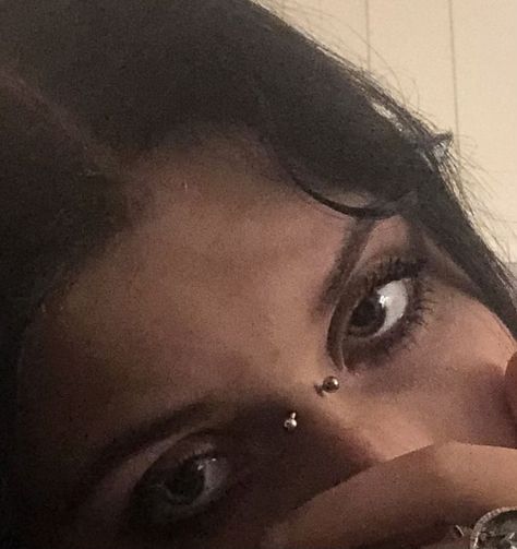 Nose Bridge Piercing Aesthetic, Dimple Piercing Aesthetic, Bridge Piercing Aesthetic, Piercing Bridge, Nose Bridge Piercing, Piercing Facial, Red Widow, Dimple Piercing, Bridge Piercing