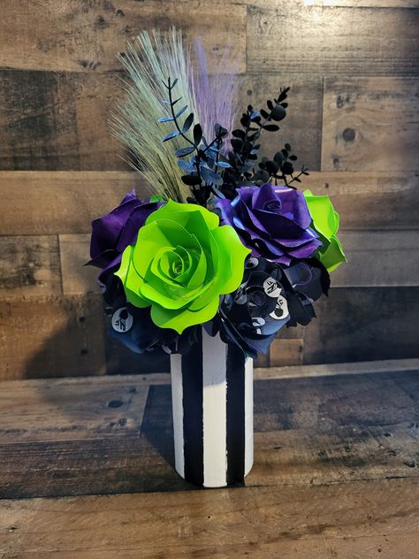 Looking for bespoke floral arrangements for a particular event? Get in touch to explore possibilities! https://www.facebook.com/beekersboutique?mibextid=kFxxJD Beetlejuice Birthday Party Decorations, Beetlejuice Party Decorations, Beetlejuice Baby Shower Ideas, Beetlejuice Birthday, Juice Table, Beetlejuice Party, Dream Quinceanera, Beetlejuice Wedding, Beatle Juice