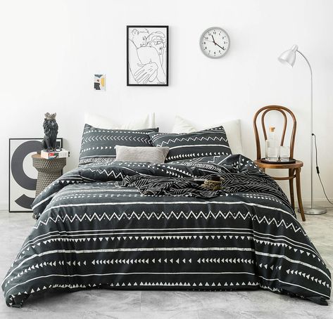 PRICES MAY VARY. 【100% Cotton】Made from 100% natural cotton fabric, the cotton duvet cover features soft, breathable and lightweight. High-density weave, will get more comfortable and durable. The cotton duvet cover set is suitable for all seasons to provide the premium sleeping experience for your family 【Stylish Design】Boho Aztec pattern print, modern tribal zigzag striped geometric design in black and white tones, can be used in a variety of decor styles 【3 Pcs Set】1 king size duvet cover 90 Striped Duvet Cover, Comforter Sets Boho, Bohemian Bedding Sets, Duvet Covers Bohemian, Full Comforter Sets, Geometric Bedding, King Size Comforter Sets, Boho Duvet Cover, Geometric Duvet Cover