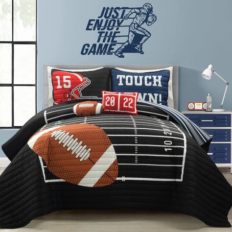 Lush Decor sells the trendiest furniture protectors and covers online. To browse our collection of modern furniture protectors and covers, head over to our website now! Football Rooms, Football Bedroom, Star Bedroom, Oversized Quilt, Childrens Bedroom Decor, Reversible Bedding, Lush Decor, Youth Football, Sports Room