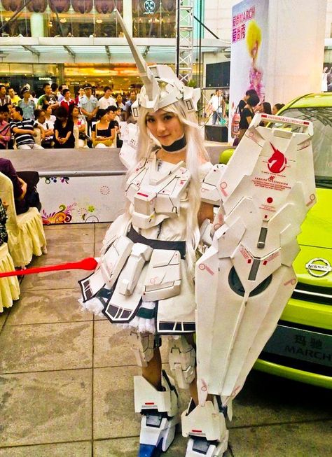 Gundam Cosplay Wing Cosplay, Gundam Cosplay, Gundam Mobile Suit, Unicorn Gundam, Cosplay Armor, Comic Con Cosplay, Frame Arms Girl, Cosplay Characters, Mobile Suit