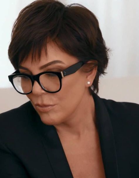 Kris Jenner, Reading Glasses, Cat Eye Glass, Reading, Quick Saves