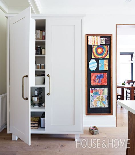 In the kitchen, a freestanding cupboard is the perfect alternative to a pantry. | Photographer: Angus Fergusson | Designer: Alison Milne Freestanding Pantry Ideas, Stand Alone Pantry, Free Standing Pantry, 1918 House, Freestanding Pantry, Standing Pantry, Pantry Cabinet Free Standing, Free Standing Kitchen Pantry, Small Kitchen Pantry