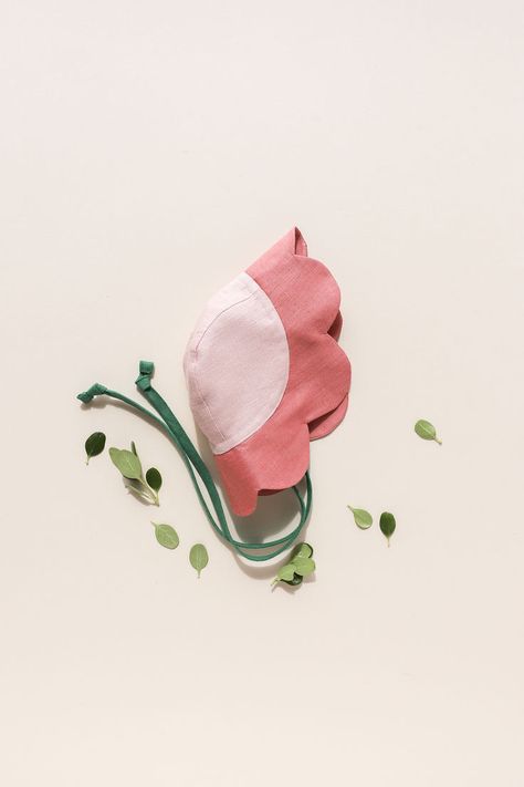 🌸 Elevate your little one's style with Briar Baby's Flower Sunbonnet! 🌞 Perfect for toddlers and babies, this adorable accessory adds a touch of floral charm to any outfit. Shop now and let your baby blossom in style! 🌼 #BriarBaby #Sunbonnet #ToddlerFashion #BabyAccessories #FlowerPower Sweet Pea Flower, Sweet Pea Flowers, Spring Animals, Dear Baby, Toddler Accessories, Pea Flower, Easter Basket Stuffer, Outfit Shop, Bunny Tail