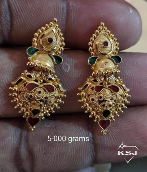 5grams Gold Earrings Designs, 5grams Gold Earrings, Daily Use Gold Earrings Indian, Boy Rings, Exercise To Reduce Hips, Gold Earrings Design, Diwali Holiday, Latest Earrings Design, Daily Wear Earrings