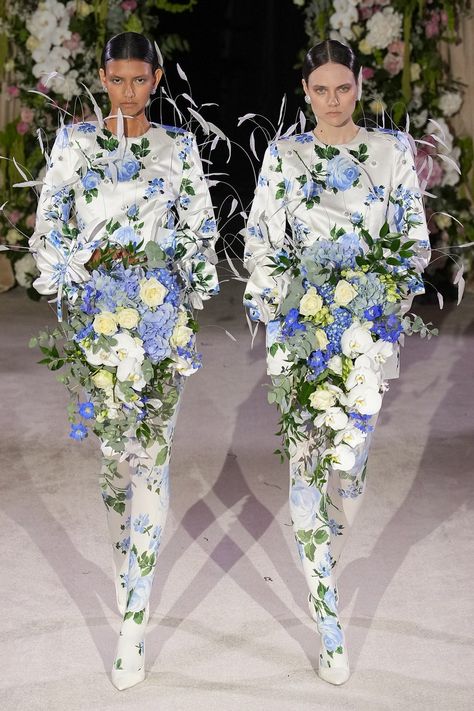 Mode Dress, Couture Ready To Wear, 2024 Runway, Richard Quinn, Ss 2024, Christian Dior Haute Couture, Dior Haute Couture, 2024 Fashion Trends, 2024 Trends