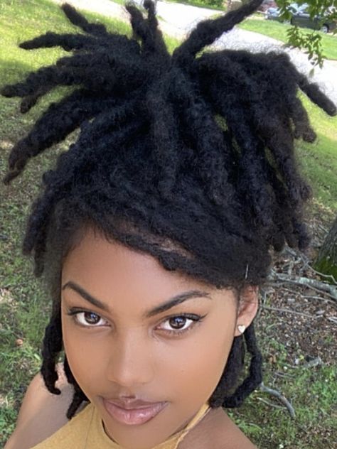 Hairstyles For Locs For Women Short, Locs Hairstyles For School, Loc Hairstyles For Women, Short Dread Styles, Loc Goddess, Loc Hairstyles, Short Locs Hairstyles, Dreadlock Style, Dreads Styles