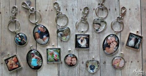 Personalized Picture Keychain DIY Photo Charms Tutorial | RoP Diy Wedding Favor, Simple Wedding Favors, Picture Keychain, Keepsake Gifts, Photo Keychain, Photo Charms, Diy Wedding Favors, Kids Artwork, Wedding Gift Favors