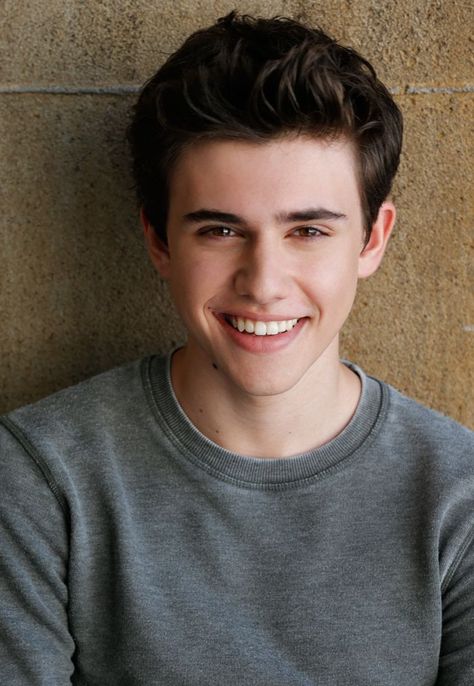 Rhys Matthew Bond, Rhys Matthew, Scene Guys, Matthews Rhys, Brown Hair Green Eyes, All The Bright Places, Bailee Madison, Character Inspiration Male, Good Witch