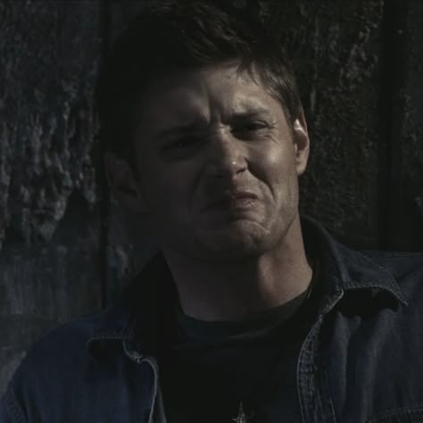 Angry Dean Winchester, Supernatural Dr, Disgusted Face, Jared Padalecki Supernatural, Acid Rock, Supernatural Pictures, Supernatural Dean Winchester, Winchester Supernatural, Supernatural Memes