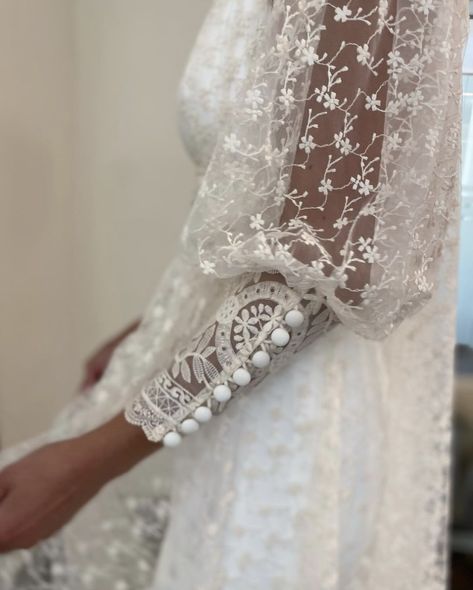 Portuguese Wedding Dress, Portuguese Wedding, Celestial Wedding, Beautiful Bride, Wedding Bride, Wedding Inspo, Bridal Dresses, Sequin Skirt, Wedding Planning