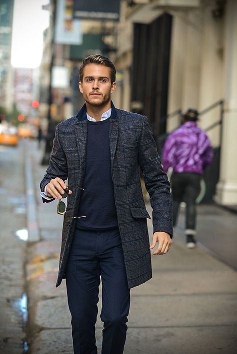 Fashion clothing for men | Suits | Street Style | Shirts | Shoes | Accessories … For more style follow me! Adam Gallagher, Mens Fashion Casual Winter, Mens Fashion Business, Mens Fashion Smart, Summer Mens, Mens Fashion Photography, Mens Fashion Fall, Mens Fashion Suits, Mens Winter Fashion