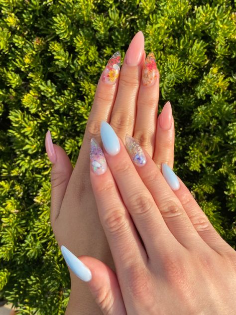 Almond Floral Nails, Blue Nails Floral, Acrylic Nails 3d Flowers, Nail Designs Floral, Nail Designs Colorful, Nails 3d Flowers, Acrylic Nails 3d, Pink Blue Nails, Pink Flower Nails